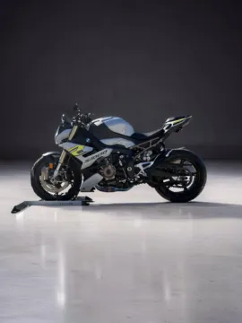 More photos of 2022 BMW S1000R Naked Sport at Jeremy Franklin Automotive of Blue Springs, MO