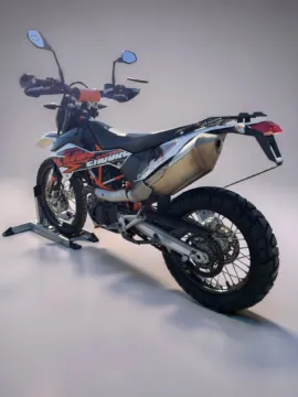 More photos of 2017 KTM 690 Enduro R at Jeremy Franklin Automotive of Blue Springs, MO