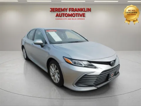 Silver 2023 Toyota Camry LE for sale in Blue Springs, MO