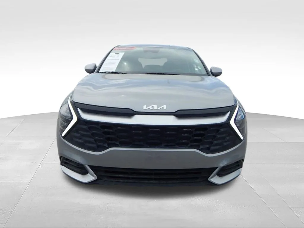 2024 Kia Sportage LX - Photo 12