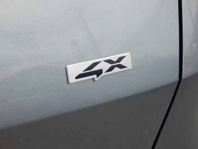2024 Kia Sportage LX - Photo 9
