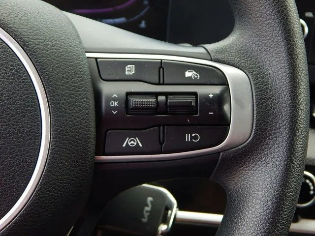 2024 Kia Sportage LX - Photo 32
