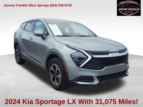 Gray 2024 Kia Sportage LX for sale in Blue Springs, MO