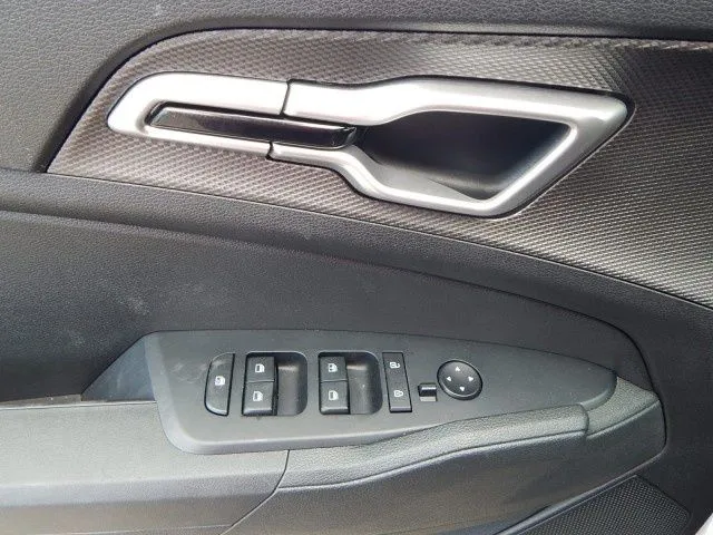 2024 Kia Sportage LX - Photo 20