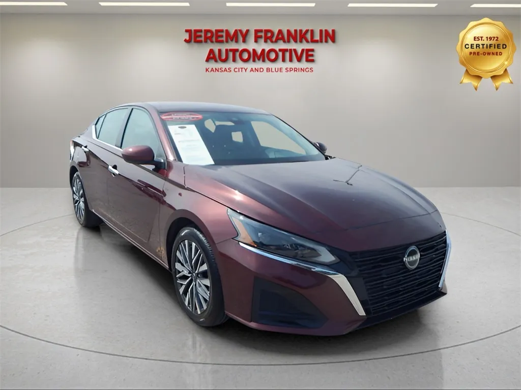 2023 Nissan Altima 2.5 SV