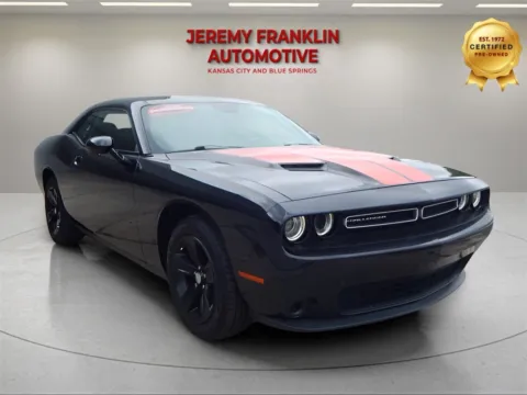 Black 2016 Dodge Challenger SXT for sale in Blue Springs, MO
