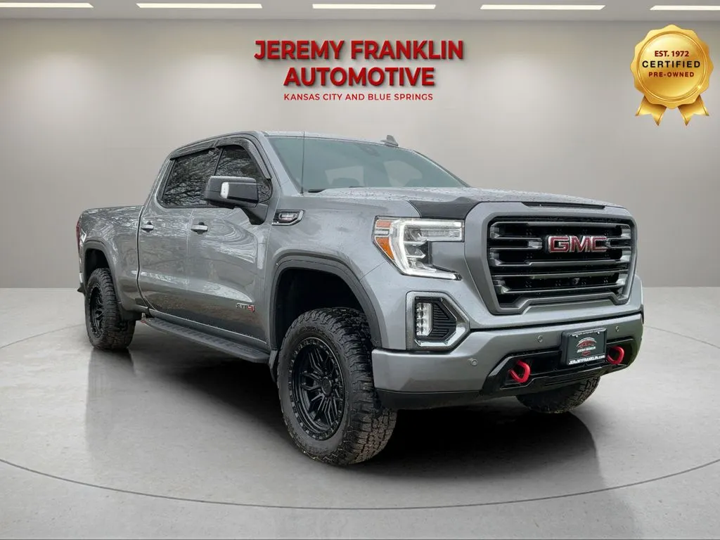2021 GMC Sierra AT4 4WD Crew Cab Short Box's photo