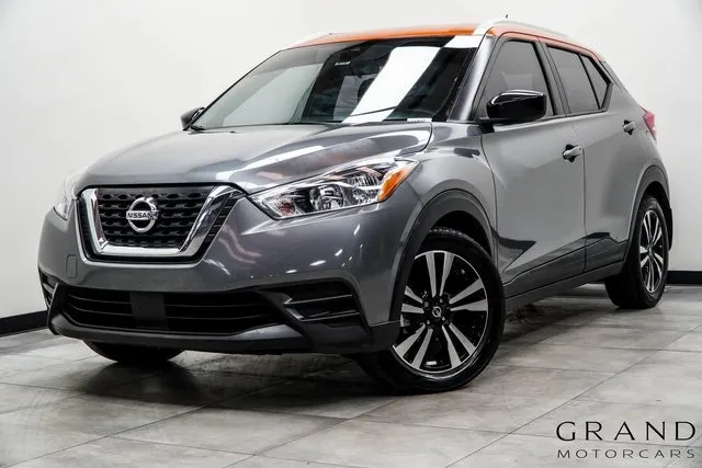 Gray 2020 Nissan Kicks SV for sale in Marietta, GA