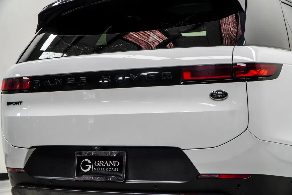 2023 Land Rover Range Rover Sport SE - Photo 13