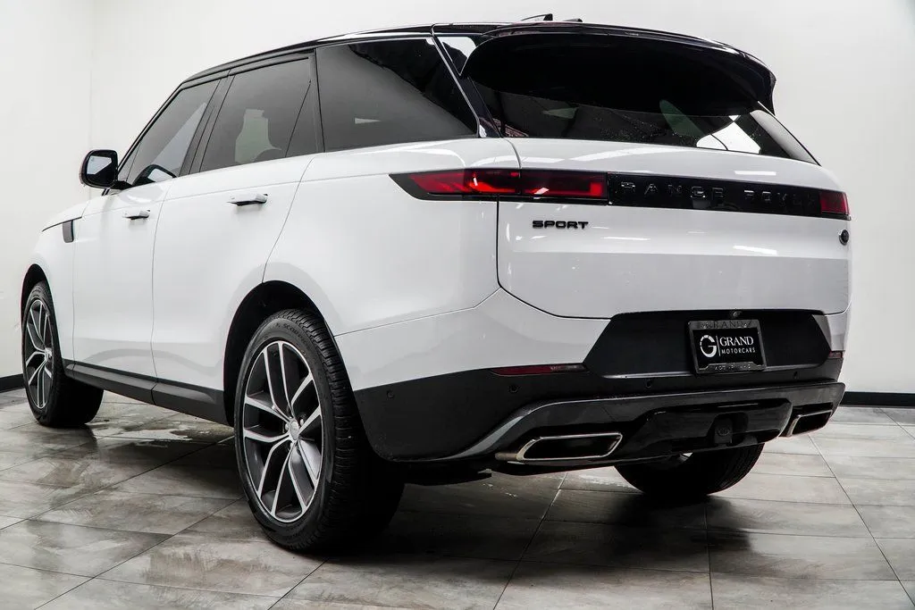 2023 Land Rover Range Rover Sport SE - Photo 11