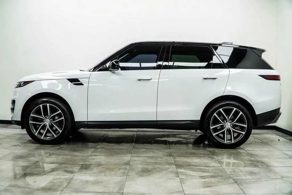 2023 Land Rover Range Rover Sport SE - Photo 9
