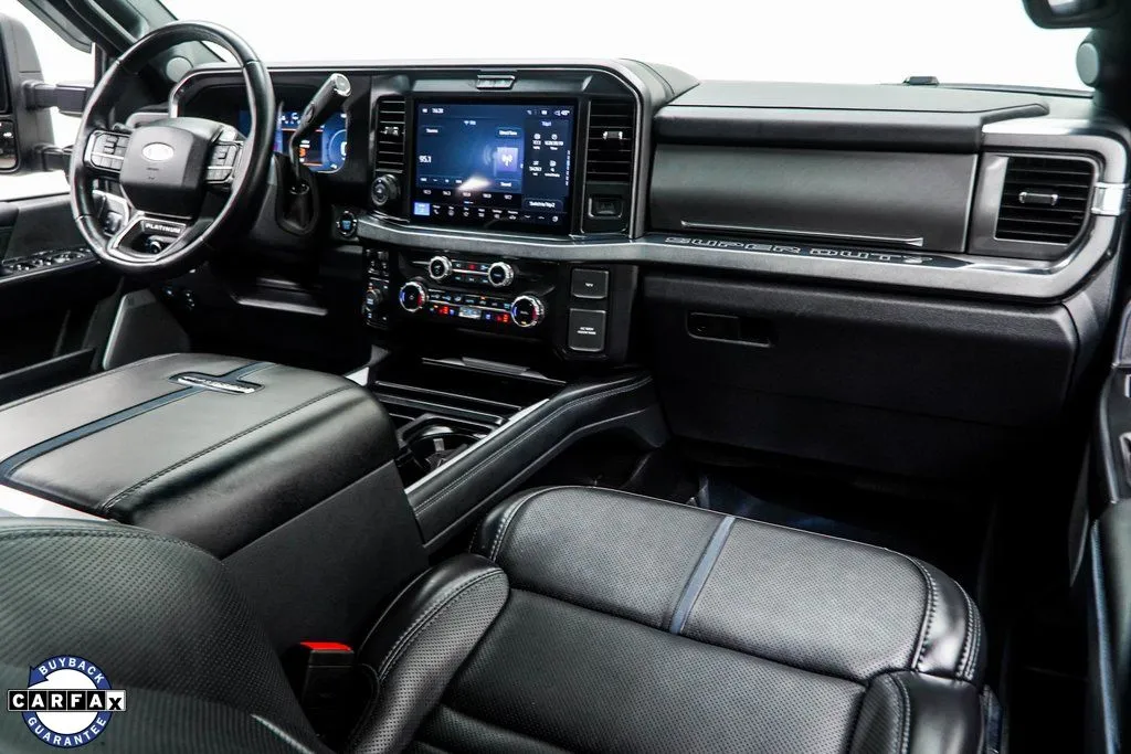 2025 Ford F-250 Super Duty Platinum - Photo 18