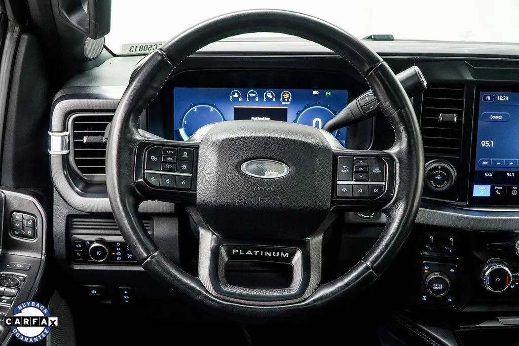 2025 Ford F-250 Super Duty Platinum - Photo 19
