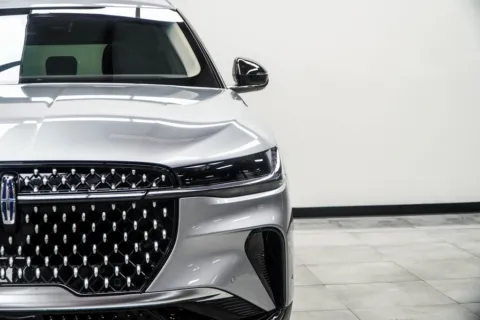 More photos of 2024 Lincoln Nautilus Premiere at Grand Motorcars Marietta, GA