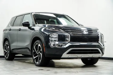 More photos of 2024 Mitsubishi Outlander SE at Grand Motorcars Marietta, GA
