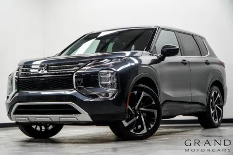 Silver 2024 Mitsubishi Outlander SE for sale in Marietta, GA