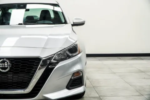 More photos of 2021 Nissan Altima 2.5 S at Grand Motorcars Marietta, GA