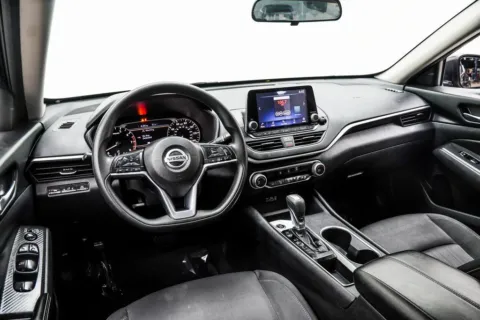 More photos of 2022 Nissan Altima 2.5 SV at Grand Motorcars Marietta, GA