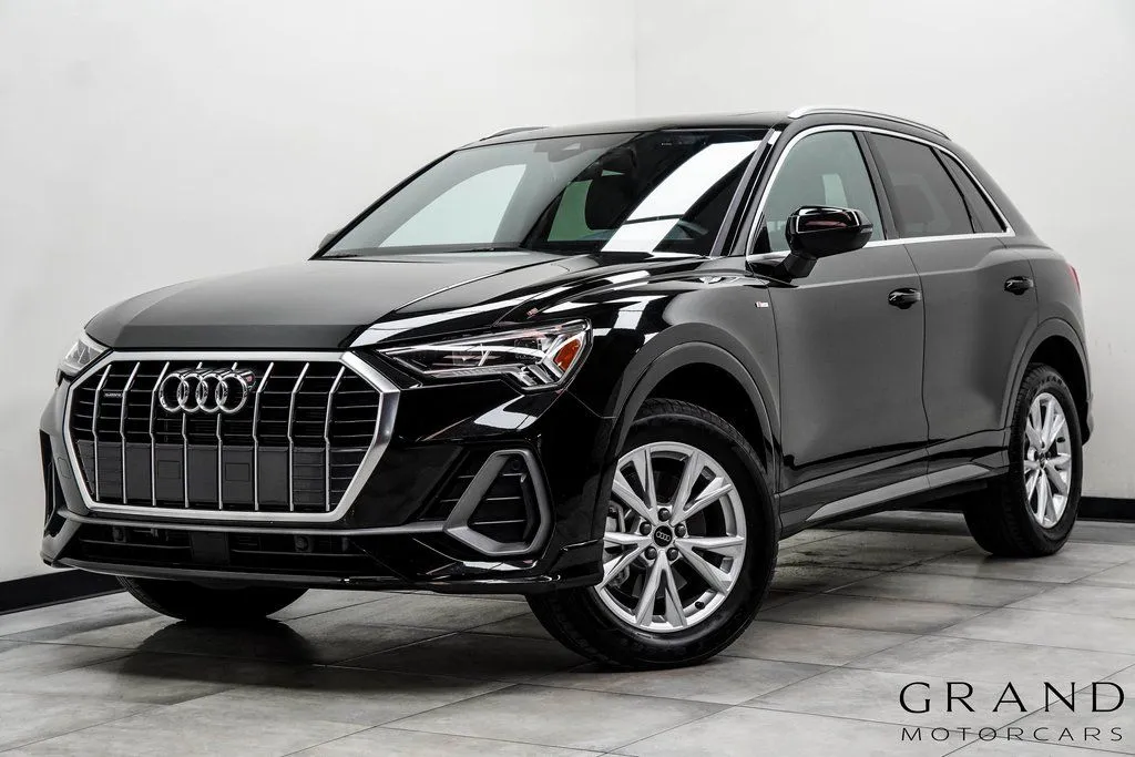White 2025 Audi Q3 Premium for sale in Marietta, GA