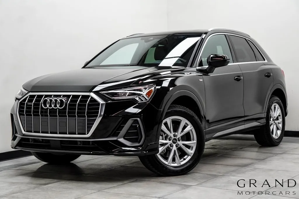 White 2025 Audi Q3 Premium for sale in Marietta, GA