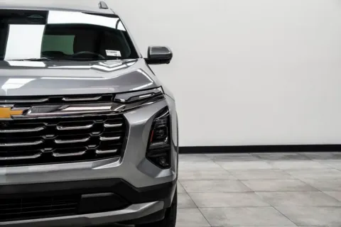 More photos of 2025 Chevrolet Equinox LT at Grand Motorcars Marietta, GA