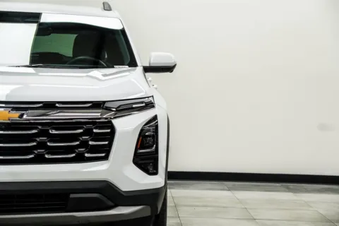 More photos of 2025 Chevrolet Equinox LT at Grand Motorcars Marietta, GA