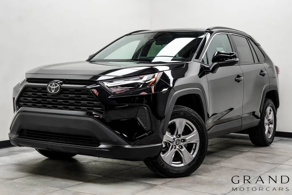 Black 2024 Toyota RAV4 XLE for sale in Marietta, GA
