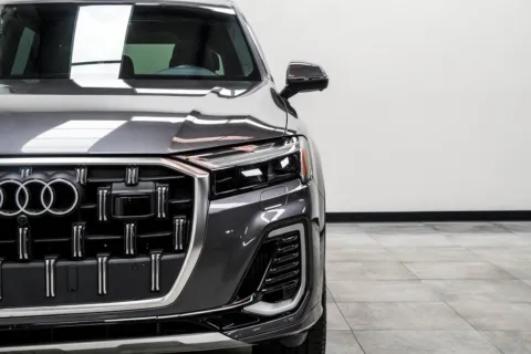 More photos of 2025 Audi Q7 55 Premium Plus at Grand Motorcars Marietta, GA