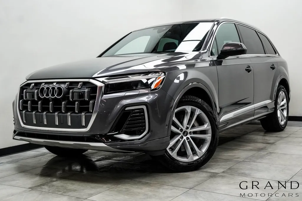 Gray 2025 Audi Q7 55 Premium Plus for sale in Marietta, GA