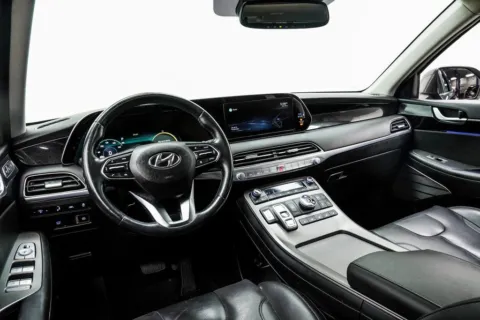 More photos of 2022 Hyundai Palisade Limited at Grand Motorcars Marietta, GA