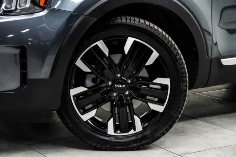 Another view of 2023 Kia Telluride SX-Prestige for sale in Marietta, GA at Grand Motorcars Marietta