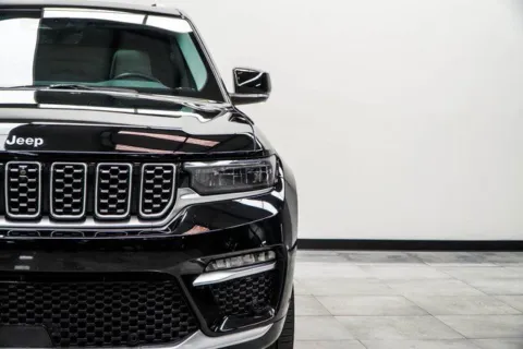 More photos of 2022 Jeep Grand Cherokee Summit at Grand Motorcars Marietta, GA