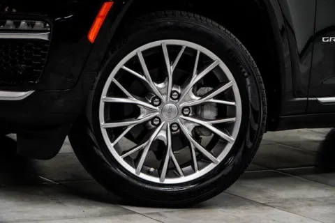 Another view of 2022 Jeep Grand Cherokee Summit for sale in Marietta, GA at Grand Motorcars Marietta