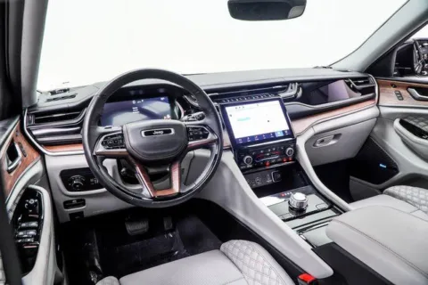 More photos of 2022 Jeep Grand Cherokee Summit at Grand Motorcars Marietta, GA