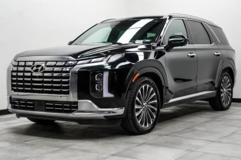 More photos of 2024 Hyundai Palisade Calligraphy at Grand Motorcars Marietta, GA