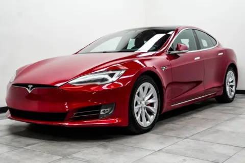 More photos of 2020 Tesla Model S Performance at Grand Motorcars Marietta, GA