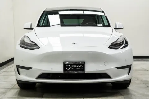More photos of 2021 Tesla Model Y Long Range at Grand Motorcars Marietta, GA
