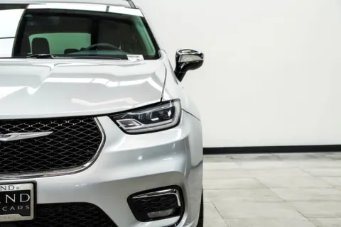 More photos of 2023 Chrysler Pacifica Limited at Grand Motorcars Marietta, GA