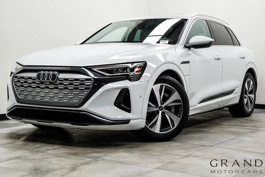 White 2024 Audi Q8 e-tron Premium Plus for sale in Marietta, GA