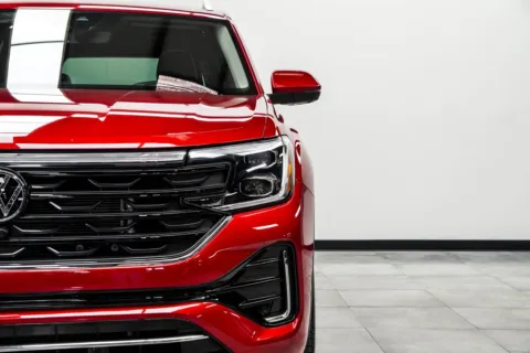 More photos of 2025 Volkswagen Atlas 2.0T SEL Premium R-Line at Grand Motorcars Marietta, GA