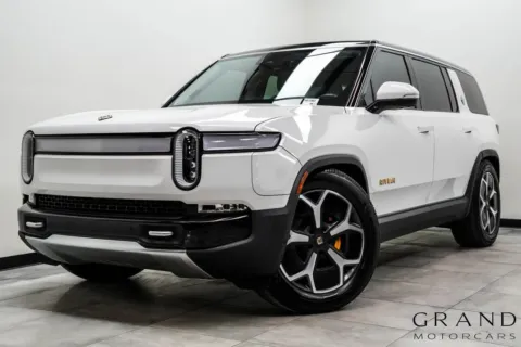 White 2023 Rivian R1S Adventure for sale in Marietta, GA