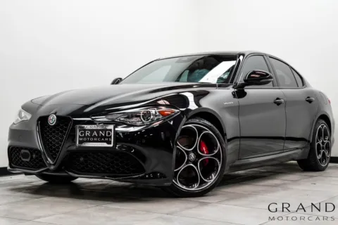 Black 2023 Alfa Romeo Giulia Veloce for sale in Marietta, GA