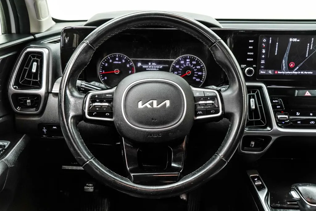 2023 Kia Sorento S - Photo 24