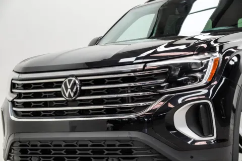 Photos of 2024 Volkswagen Atlas 2.0T SE w/Technology for sale in Marietta, GA at Grand Motorcars Marietta