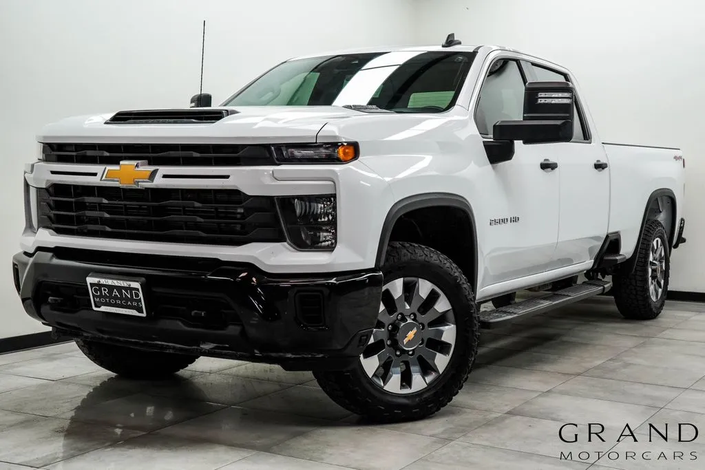 White 2024 Chevrolet Silverado 2500HD Custom for sale in Marietta, GA