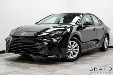 Black 2025 Toyota Camry LE for sale in Marietta, GA