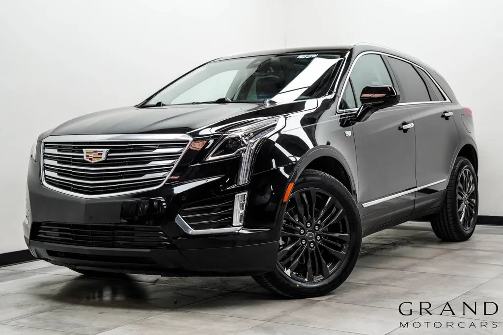 Black 2019 Cadillac XT5 Premium Luxury for sale in Marietta, GA