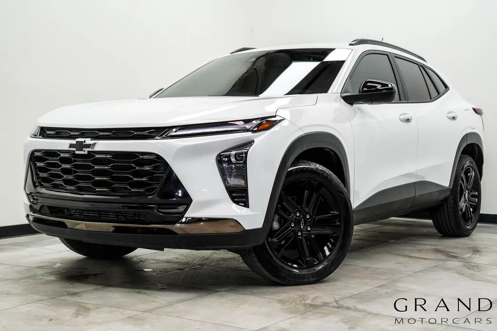 White 2025 Chevrolet Trax ACTIV for sale in Marietta, GA