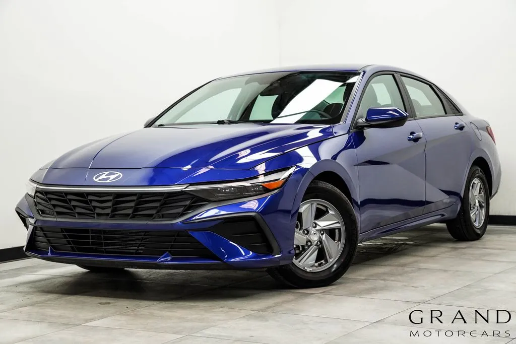 Blue 2024 Hyundai Elantra SE for sale in Marietta, GA