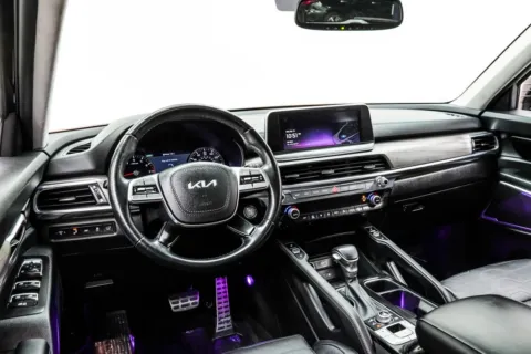 More photos of 2022 Kia Telluride SX at Grand Motorcars Marietta, GA